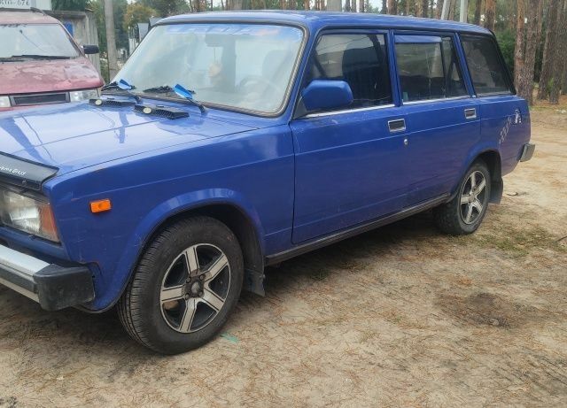 Синий ВАЗ 2104, объемом двигателя 1 л и пробегом 200 тыс. км за 656 $, фото 6 на Automoto.ua