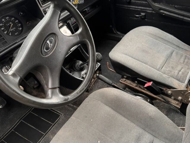 Синий ВАЗ 2104, объемом двигателя 1.5 л и пробегом 28 тыс. км за 1000 $, фото 6 на Automoto.ua