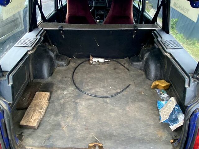 Синий ВАЗ 2104, объемом двигателя 1.5 л и пробегом 100 тыс. км за 700 $, фото 6 на Automoto.ua