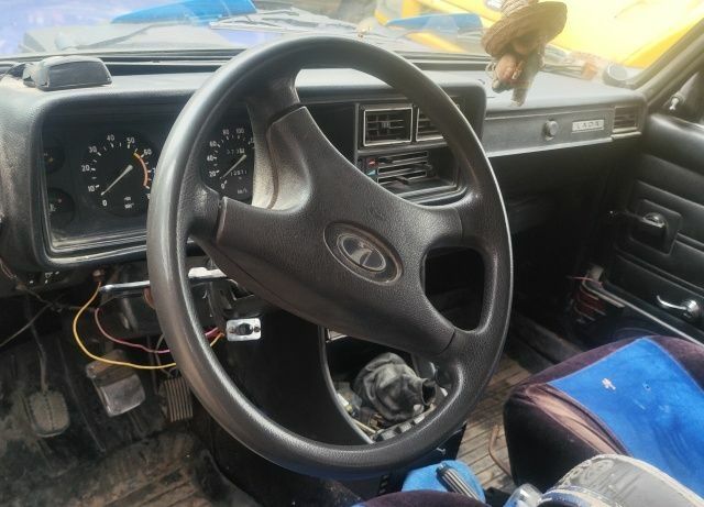 Синий ВАЗ 2104, объемом двигателя 1 л и пробегом 200 тыс. км за 656 $, фото 3 на Automoto.ua