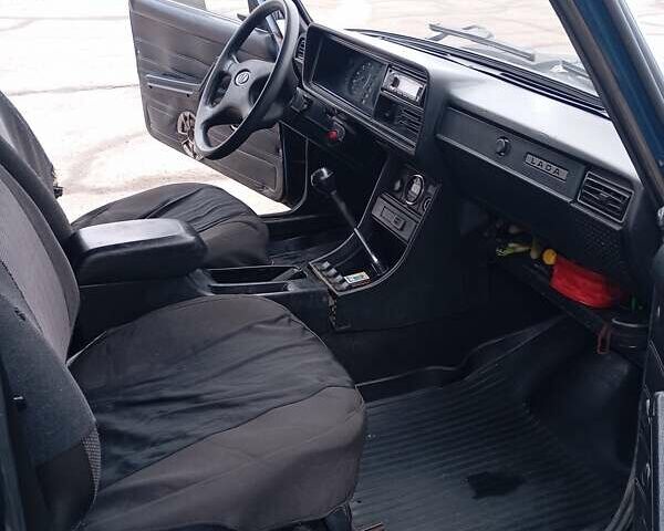 Синій ВАЗ 2104, об'ємом двигуна 1.45 л та пробігом 157 тис. км за 950 $, фото 4 на Automoto.ua