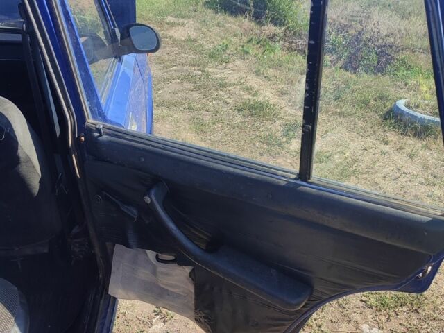 Синий ВАЗ 2104, объемом двигателя 1.5 л и пробегом 76 тыс. км за 1000 $, фото 9 на Automoto.ua