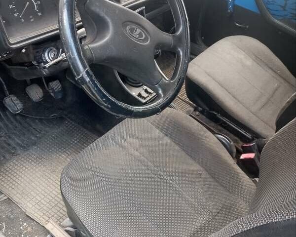 ВАЗ 2104 2005 в Львове на Automoto.ua Синий ВАЗ 2104, объемом двигателя 1.3 л и пробегом 60 тыс. км за 450 $, фото 3 на Automoto.ua
