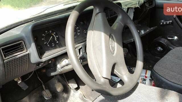Синий ВАЗ 2104, объемом двигателя 1.5 л и пробегом 150 тыс. км за 350 $, фото 5 на Automoto.ua
