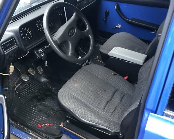 Синий ВАЗ 2104, объемом двигателя 0 л и пробегом 250 тыс. км за 800 $, фото 5 на Automoto.ua