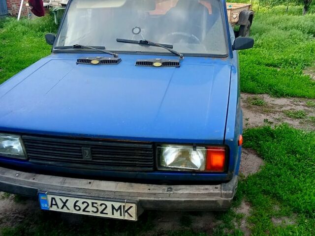 Синий ВАЗ 2104, объемом двигателя 1.5 л и пробегом 211 тыс. км за 600 $, фото 2 на Automoto.ua
