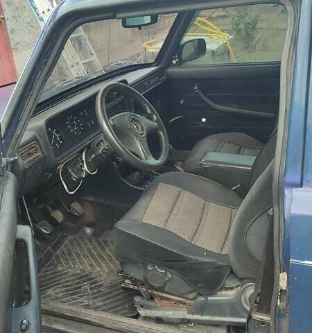 Синий ВАЗ 2104, объемом двигателя 1.5 л и пробегом 300 тыс. км за 711 $, фото 3 на Automoto.ua