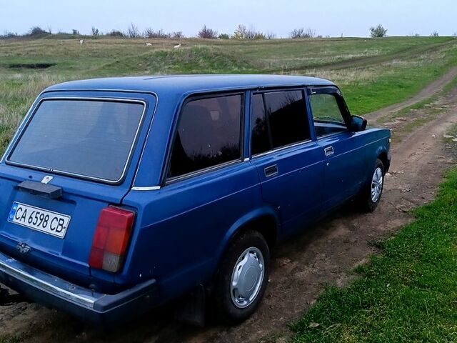 Синий ВАЗ 2104, объемом двигателя 1.5 л и пробегом 200 тыс. км за 1100 $, фото 3 на Automoto.ua