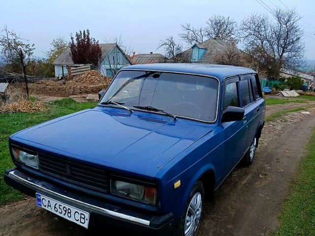 Синий ВАЗ 2104, объемом двигателя 1.5 л и пробегом 200 тыс. км за 1100 $, фото 4 на Automoto.ua