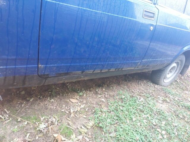 Синий ВАЗ 2104, объемом двигателя 1.5 л и пробегом 145 тыс. км за 847 $, фото 5 на Automoto.ua