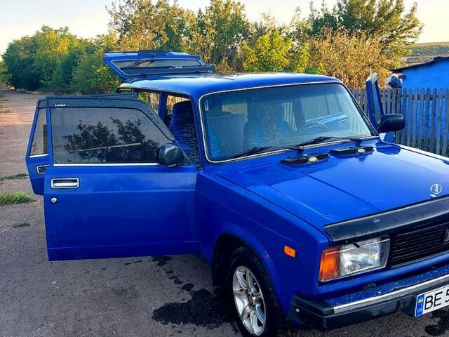 Синий ВАЗ 2104, объемом двигателя 1.5 л и пробегом 0 тыс. км за 2000 $, фото 3 на Automoto.ua