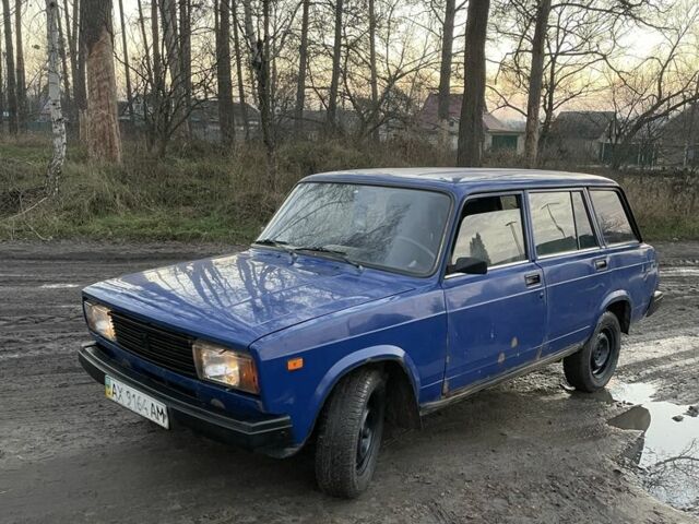 Синій ВАЗ 2104, об'ємом двигуна 1.5 л та пробігом 216 тис. км за 1000 $, фото 1 на Automoto.ua