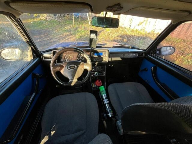 Синий ВАЗ 2104, объемом двигателя 0 л и пробегом 10 тыс. км за 620 $, фото 2 на Automoto.ua