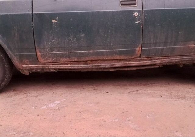 Синий ВАЗ 2104, объемом двигателя 1.5 л и пробегом 123 тыс. км за 900 $, фото 2 на Automoto.ua