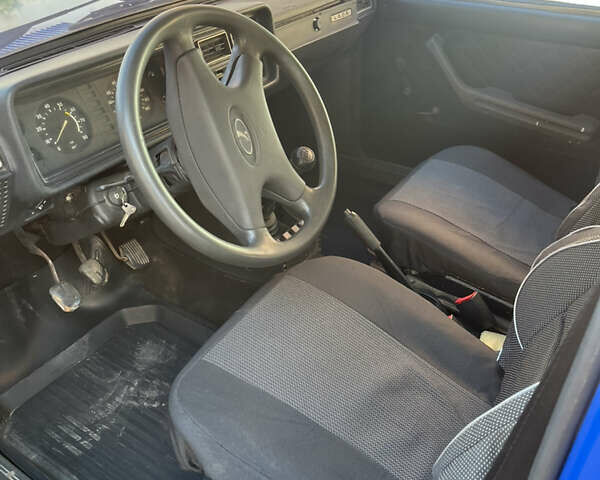 Синий ВАЗ 2104, объемом двигателя 1.5 л и пробегом 36 тыс. км за 1350 $, фото 5 на Automoto.ua