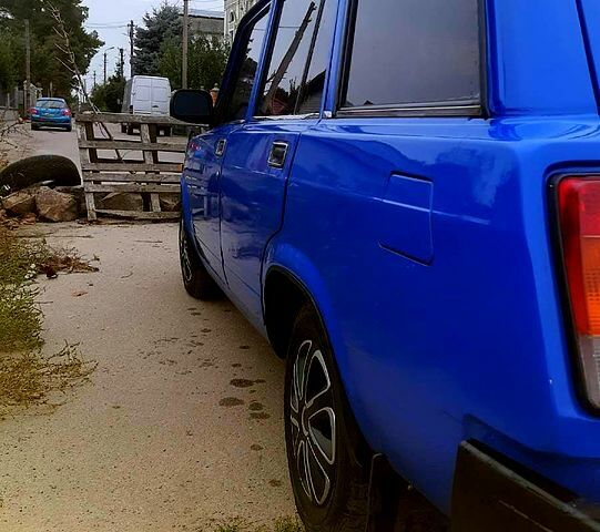 Синий ВАЗ 2104, объемом двигателя 1.5 л и пробегом 200 тыс. км за 1600 $, фото 4 на Automoto.ua