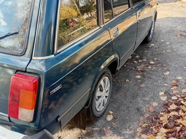 Зеленый ВАЗ 2104, объемом двигателя 1.5 л и пробегом 200 тыс. км за 1004 $, фото 6 на Automoto.ua