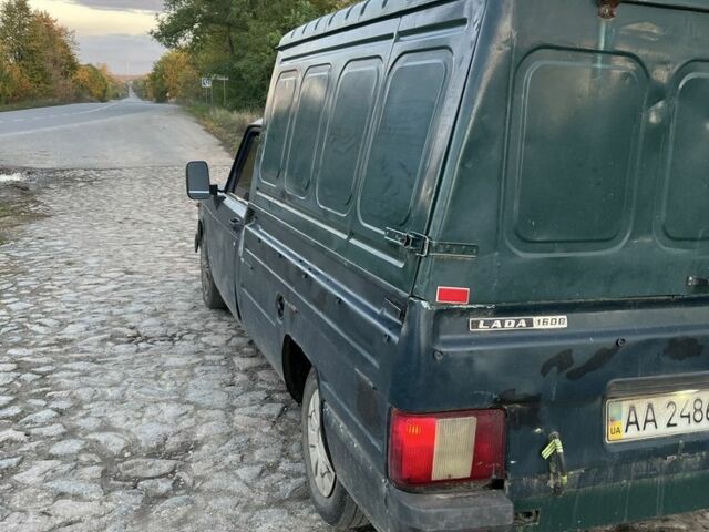 Зеленый ВАЗ 2104, объемом двигателя 1.6 л и пробегом 125 тыс. км за 1050 $, фото 4 на Automoto.ua
