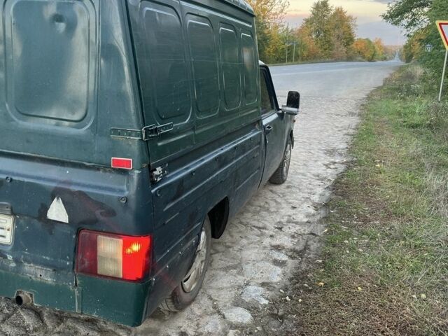 Зеленый ВАЗ 2104, объемом двигателя 1.6 л и пробегом 125 тыс. км за 1050 $, фото 5 на Automoto.ua