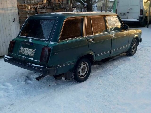 Зеленый ВАЗ 2104, объемом двигателя 0 л и пробегом 300 тыс. км за 237 $, фото 3 на Automoto.ua