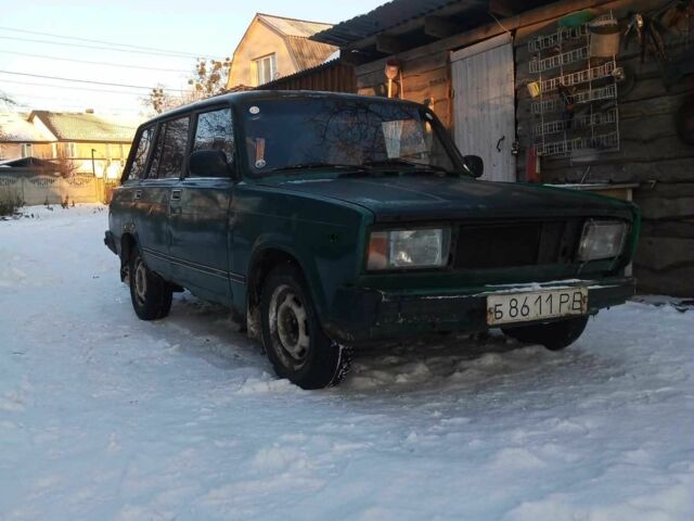 Зеленый ВАЗ 2104, объемом двигателя 0 л и пробегом 300 тыс. км за 237 $, фото 1 на Automoto.ua