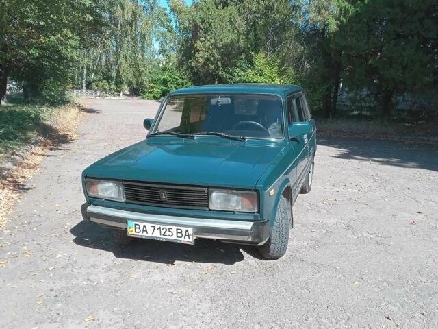Зеленый ВАЗ 2104, объемом двигателя 1.5 л и пробегом 130 тыс. км за 1000 $, фото 1 на Automoto.ua