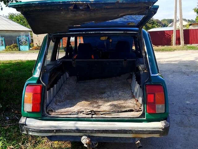 Зеленый ВАЗ 2104, объемом двигателя 1.5 л и пробегом 250 тыс. км за 650 $, фото 7 на Automoto.ua