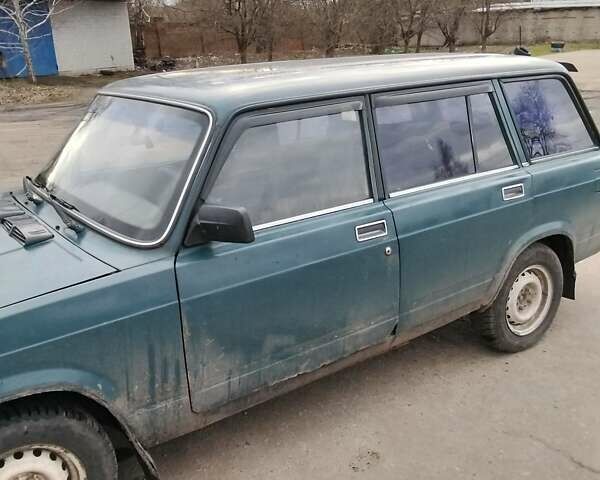 ВАЗ 2104 1999 у Кролевце на Automoto.ua Зелений ВАЗ 2104, об'ємом двигуна 1.6 л та пробігом 11 тис. км за 758 $, фото 4 на Automoto.ua