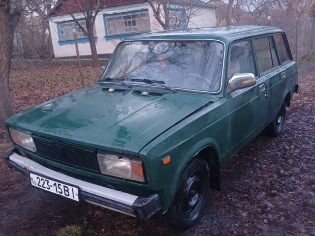 ВАЗ 2104 1999 в Черкассах на Automoto.ua Зеленый ВАЗ 2104, объемом двигателя 1.5 л и пробегом 234 тыс. км за 450 $, фото 5 на Automoto.ua