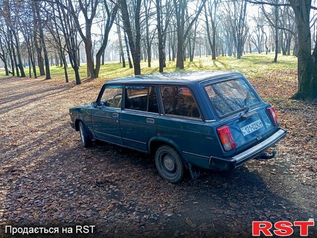 Зеленый ВАЗ 2104, объемом двигателя 15 л и пробегом 127 тыс. км за 1600 $, фото 2 на Automoto.ua