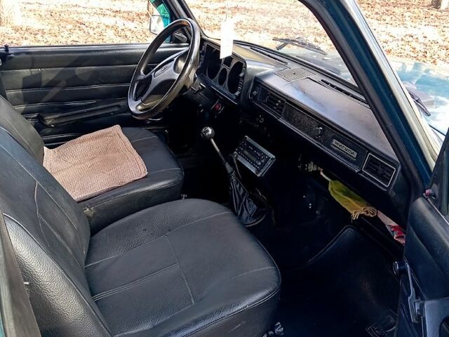 Зеленый ВАЗ 2104, объемом двигателя 15 л и пробегом 127 тыс. км за 1600 $, фото 7 на Automoto.ua