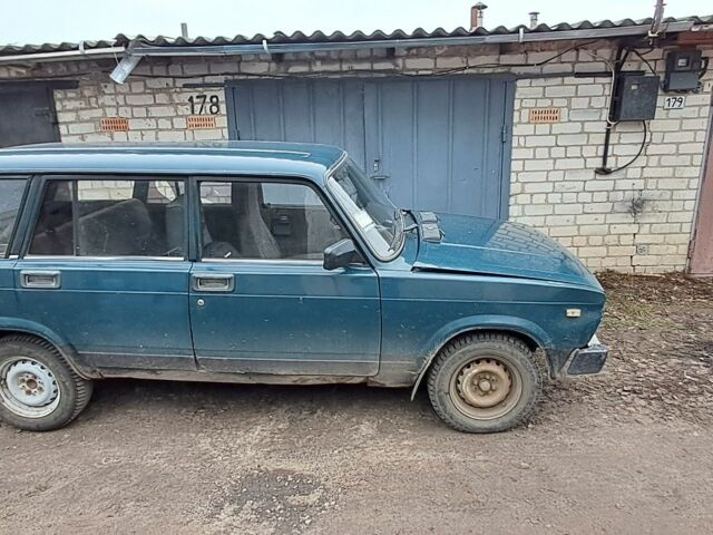 Зеленый ВАЗ 2104, объемом двигателя 0 л и пробегом 50 тыс. км за 500 $, фото 4 на Automoto.ua