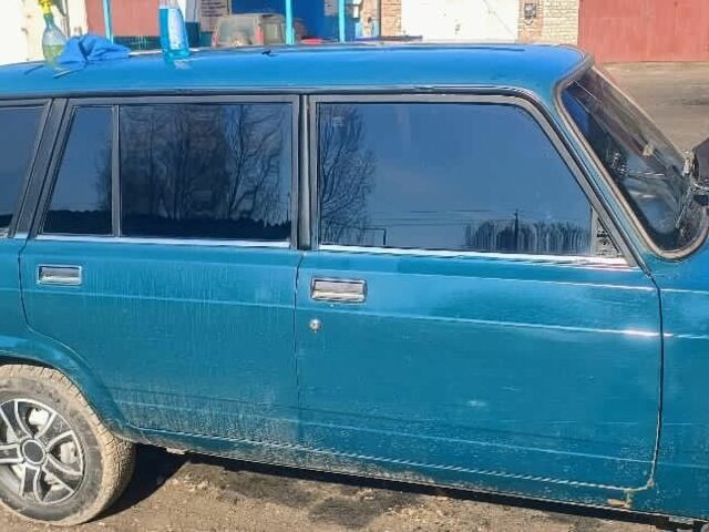 Зеленый ВАЗ 2104, объемом двигателя 1.6 л и пробегом 40 тыс. км за 1100 $, фото 2 на Automoto.ua