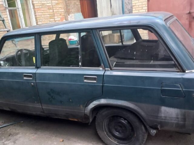 Зеленый ВАЗ 2104, объемом двигателя 0 л и пробегом 54 тыс. км за 550 $, фото 5 на Automoto.ua