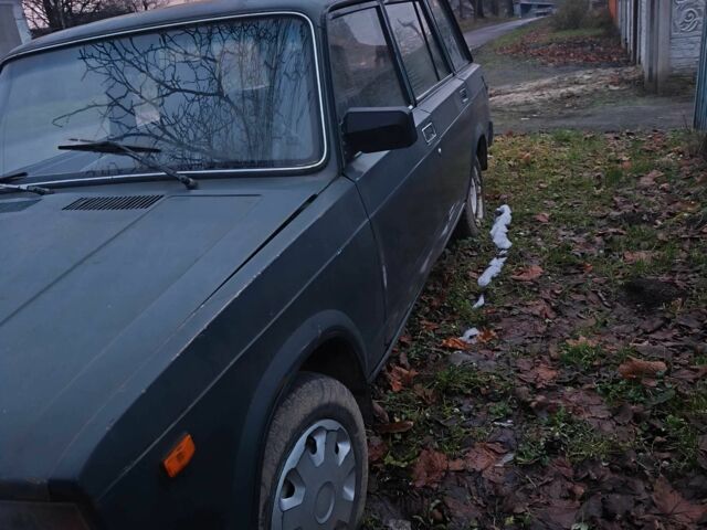 Зеленый ВАЗ 2104, объемом двигателя 1.5 л и пробегом 120 тыс. км за 450 $, фото 1 на Automoto.ua