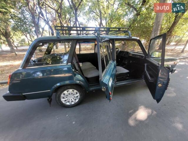 Зеленый ВАЗ 2104, объемом двигателя 1.5 л и пробегом 57 тыс. км за 2500 $, фото 3 на Automoto.ua