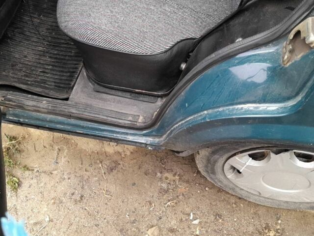 ВАЗ 2104 2002 в Прилуках на Automoto.ua Зеленый ВАЗ 2104, объемом двигателя 1.5 л и пробегом 78 тыс. км за 1150 $, фото 1 на Automoto.ua