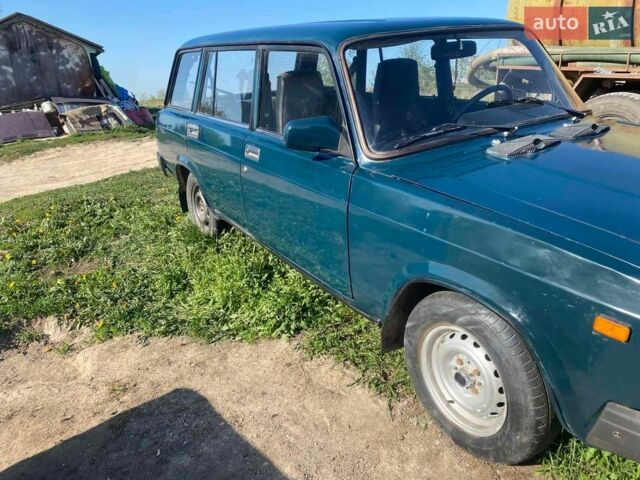 Зеленый ВАЗ 2104, объемом двигателя 1.5 л и пробегом 83 тыс. км за 1100 $, фото 3 на Automoto.ua