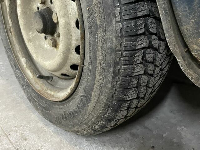 Зеленый ВАЗ 2104, объемом двигателя 1.5 л и пробегом 2 тыс. км за 754 $, фото 5 на Automoto.ua