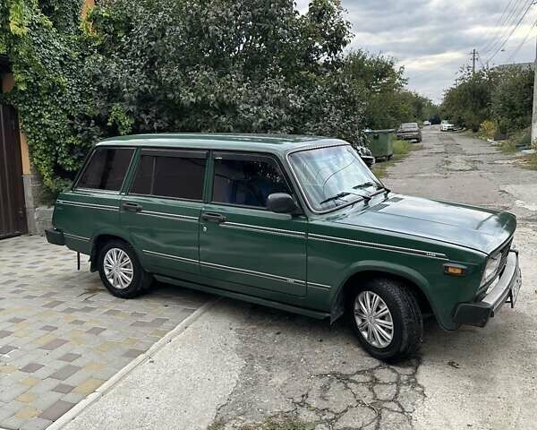 Зеленый ВАЗ 2104, объемом двигателя 1.5 л и пробегом 200 тыс. км за 1850 $, фото 4 на Automoto.ua