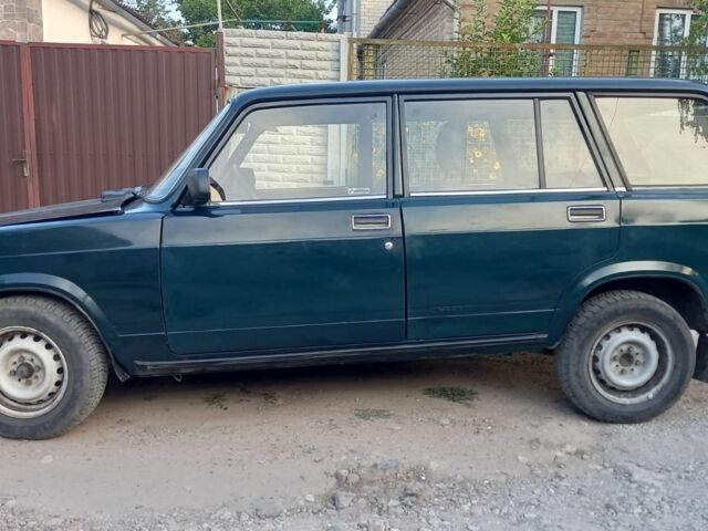 Зеленый ВАЗ 2104, объемом двигателя 0 л и пробегом 2 тыс. км за 894 $, фото 1 на Automoto.ua