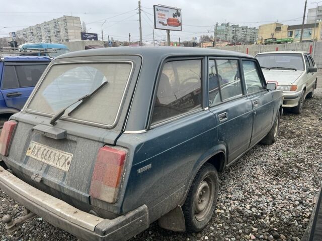 Зеленый ВАЗ 2104, объемом двигателя 0 л и пробегом 35 тыс. км за 600 $, фото 2 на Automoto.ua