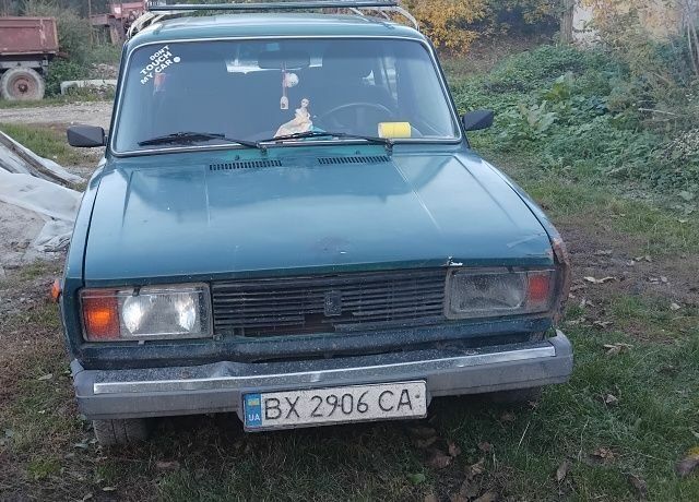 Зеленый ВАЗ 2104, объемом двигателя 1.5 л и пробегом 89 тыс. км за 725 $, фото 4 на Automoto.ua