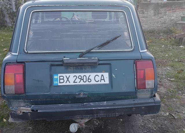 Зеленый ВАЗ 2104, объемом двигателя 1.5 л и пробегом 89 тыс. км за 725 $, фото 2 на Automoto.ua