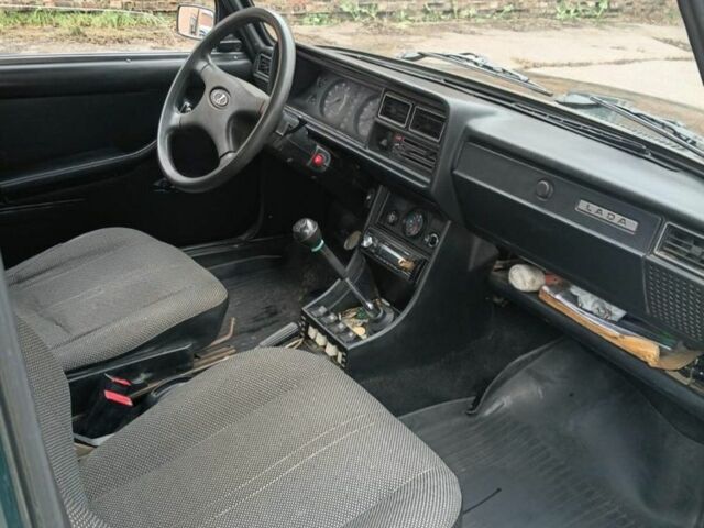 Зелений ВАЗ 2104, об'ємом двигуна 1.5 л та пробігом 152 тис. км за 1600 $, фото 5 на Automoto.ua