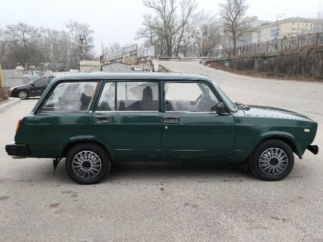 Зеленый ВАЗ 2104, объемом двигателя 0 л и пробегом 180 тыс. км за 950 $, фото 3 на Automoto.ua