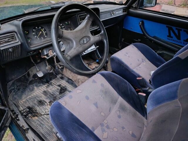 Зелений ВАЗ 2104, об'ємом двигуна 0 л та пробігом 1000 тис. км за 1541 $, фото 4 на Automoto.ua