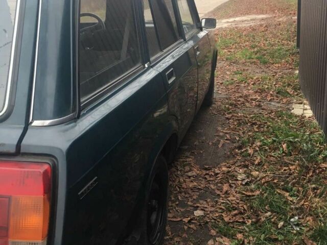 Зеленый ВАЗ 2104, объемом двигателя 1.5 л и пробегом 57 тыс. км за 1200 $, фото 2 на Automoto.ua