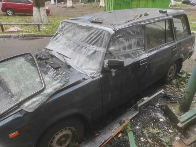 Зеленый ВАЗ 2104, объемом двигателя 1.5 л и пробегом 3 тыс. км за 400 $, фото 2 на Automoto.ua