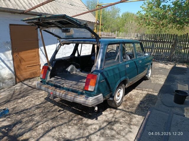 Зеленый ВАЗ 2104, объемом двигателя 1.5 л и пробегом 281 тыс. км за 40000 $, фото 7 на Automoto.ua